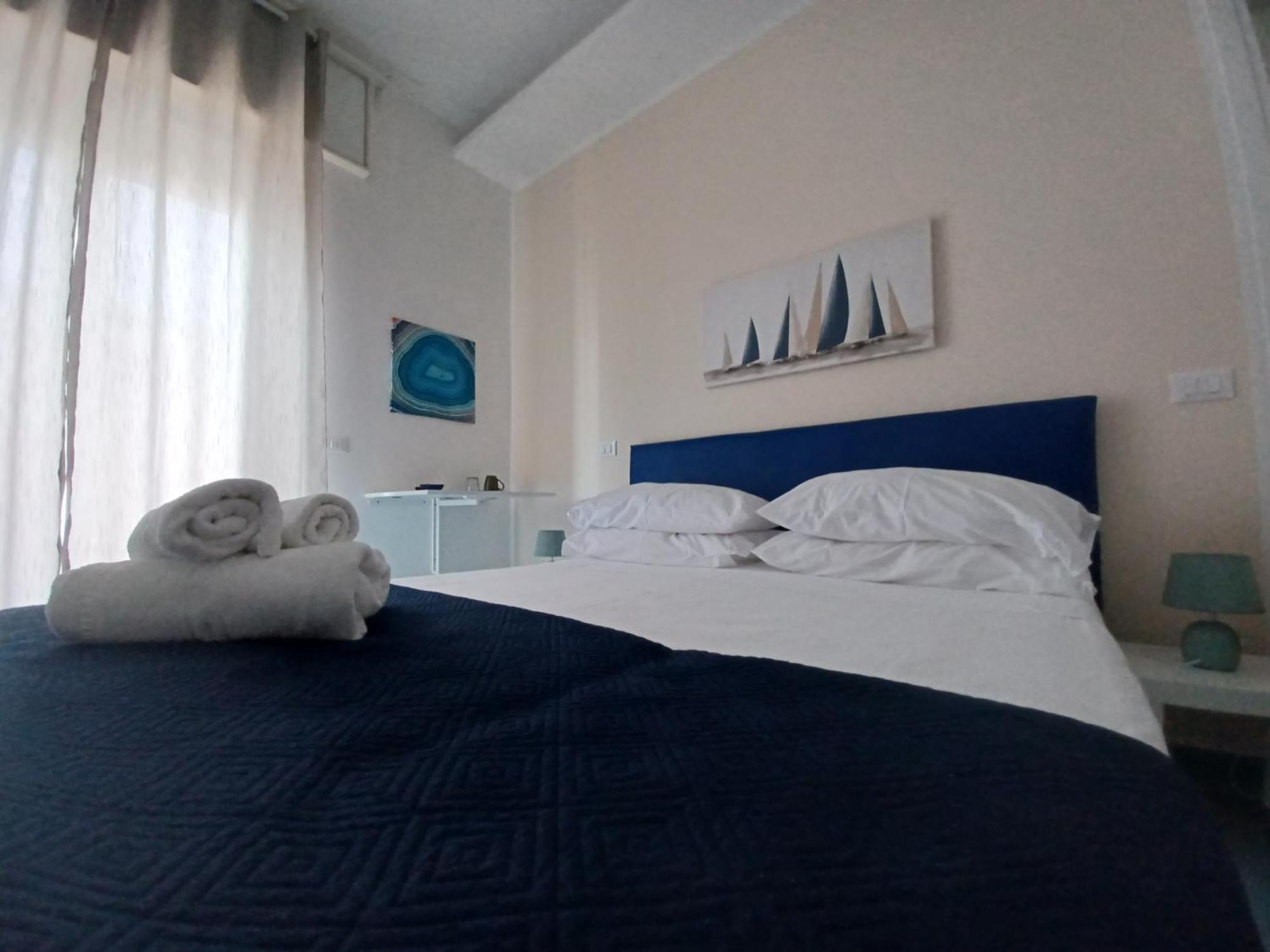 B&B Due Stanzulelle Σαλέρνο Εξωτερικό φωτογραφία